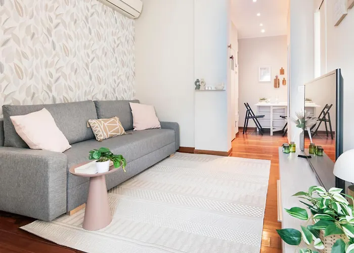 Fully Furnished Flat Arco Della Pace By Easylife