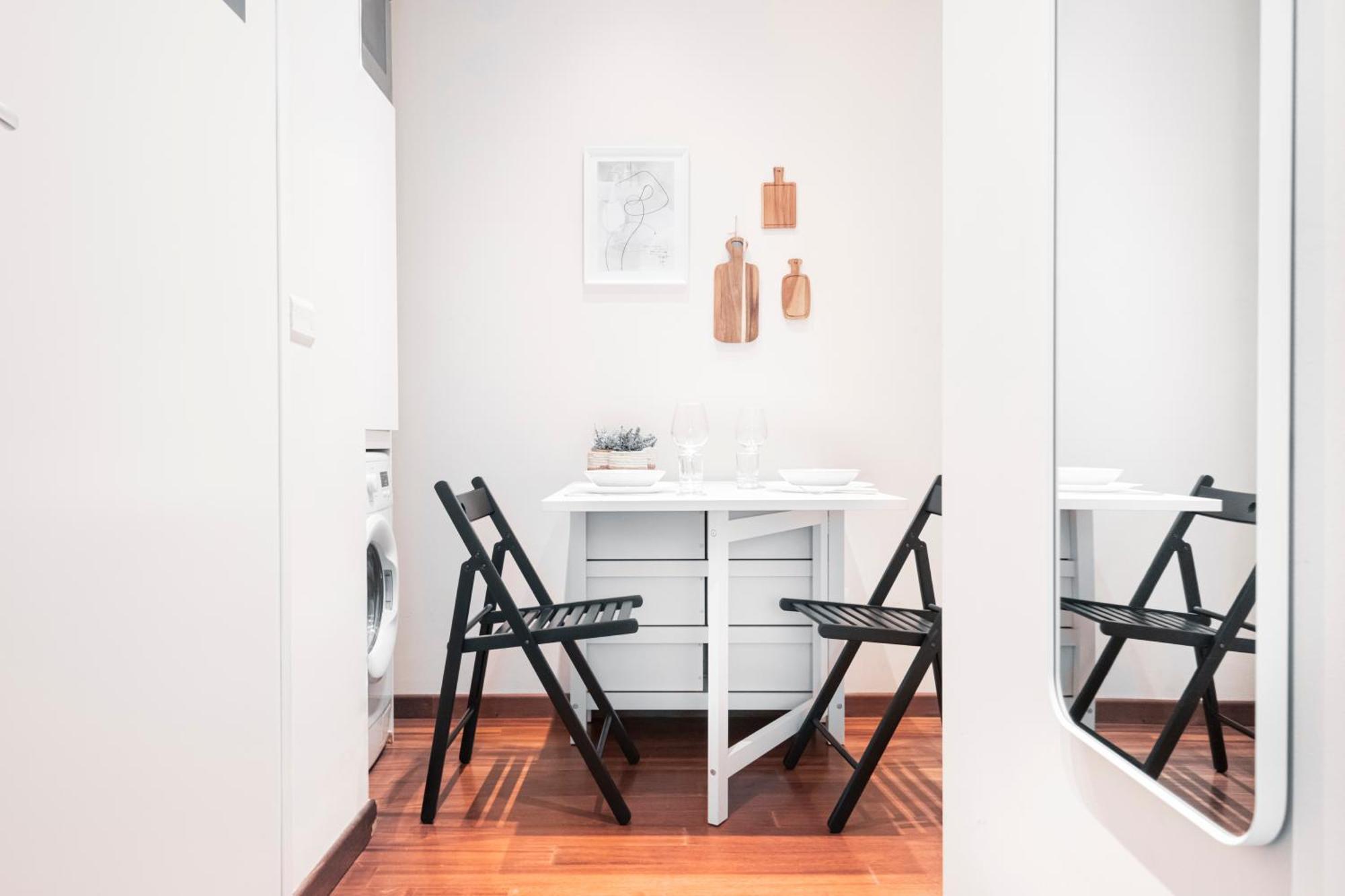 Fully Furnished Flat Arco Della Pace By Easylife Apartamento